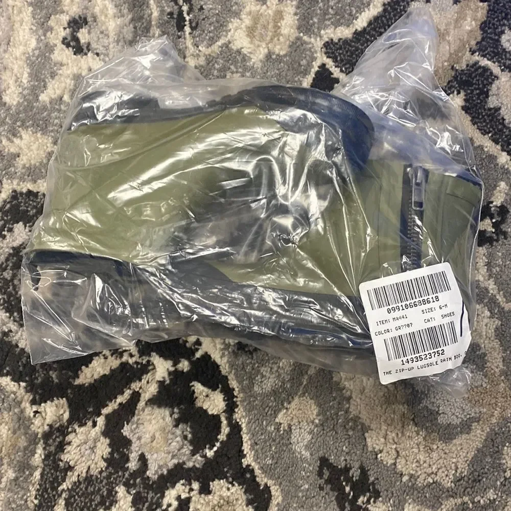 Madewell The Zip-Up Lugsole Rain Boot